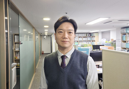 김태욱세무회계사무소 김태욱 대표세무사 창업 현장의 아픔을 보듬는 ‘숫자의 조력자’, 정직과 실력으로 납세자의 길을 밝히다