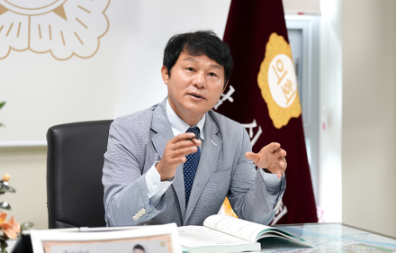 정병용 하남시의회 의장 “현장에 답이 있다”…통학로에서 국가정원까지 발로 뛴 3선의 의정
